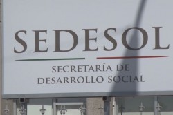 Busca SEDESOL bancarizar apoyos federales del 65 Y más.