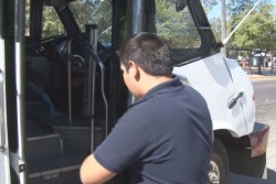 Por innecesaria y costosa, piden eliminar tarjeta para descuento en transporte