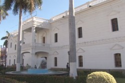 Abona ayuntamiento de Culiacán a deuda con el IMSS