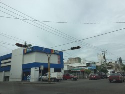 Sin funcionar semáforo de Paliza y Juan José Ríos