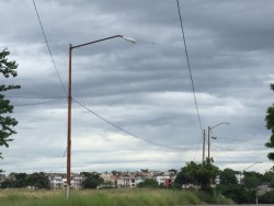 Sin alumbrado público el sector de Infonavit Cañadas
