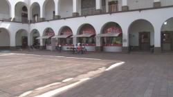 Pocas personas en las cajas del Ayuntamiento de Culiacán
