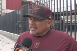 Quiero aprovechar la oportunidad guinda:"Che"