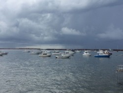 Cierran el puerto  por mar de fondo