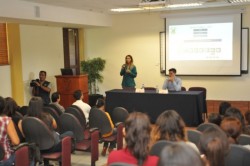 Egresados de la Licenciatura en Estudios Internacionales comparten experiencia