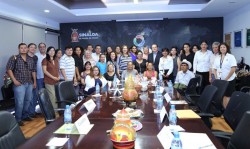Entregan apoyos a artesanos  por  221 mil pesos
