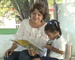 Inauguran biblioteca en Kinder "Ramón F. Iturbe".