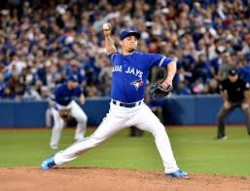Roberto Osuna garantiza triunfo a Toronto
