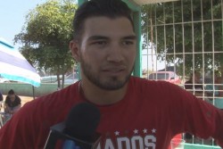 Norman Elenes se  queda con los Venados