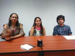 Estudiantes de la FACISO presentan innovadores proyectos.