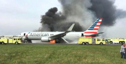 VIDEOS: Avión de American Airlines se incendia cuando iba a despegar