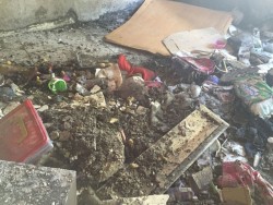 Necesitan ayuda su casa se quemó