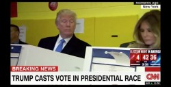 El polémico Donal Trump vigilaba el voto de Melania