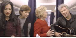 VIDEO: Hillary Clinton se une al #MannequinChallenge