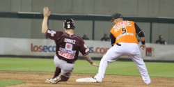 Tomateros derrota 11-3 a Naranjeros