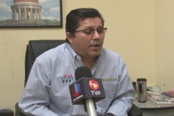 Adeuda gobierno estatal a proveedores de uniformes 100 mdp.