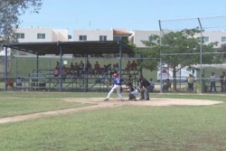 Deportes de conjunto en primer plano: Evodio