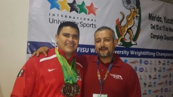 El sinaloense Oscar Verdugo gana tres medallas de oro en el Mundial de Pesas