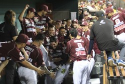 Tomateros barre a Charros