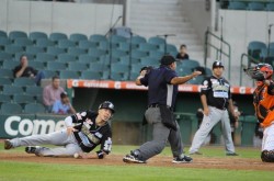 Naranjeros gana el primero 6-4 a Tomateros