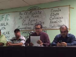 Se quejan pescadores de presas de la falta de producción