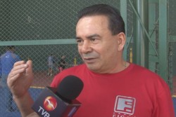 Veteranos al programa nacional de frontenis