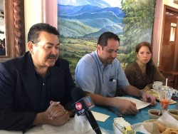 Los vecinos de Paseo de los Olivos dicen que "Ya les toca"