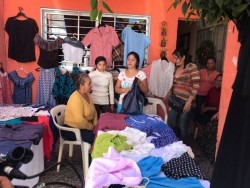 Amas de casa buscan auto-emplearse