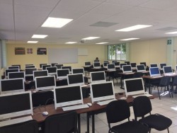 Entregan aula de cómputo en Preparatoria Rafael Buelna