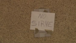 Sin servir elevador de gobierno.
