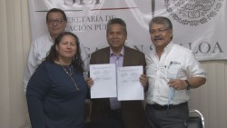Firma convenio PROASIN e ISEA para atender rezago educativo