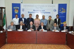 Reconoce la U.AS.  a Sinaloenses Ejemplares en el Mundo