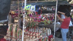 Se instalan vendedores ambulantes en Plazuela Obregón