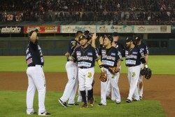 Tomateros recibe a Yaquis en la penultima serie en casa