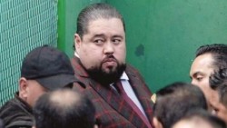 Aseguran auto de lujo a 'Lord Rolls Royce'