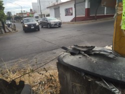 Piden colocación de semáforo en Avenida Lázaro Cárdenas cruce con Juan de Dios Batiz