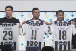 El culichi Marco Bueno es presentado en Rayados