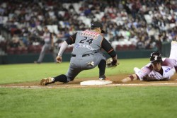 Tomateros por la ventaja ante Naranjeros en el juego 3