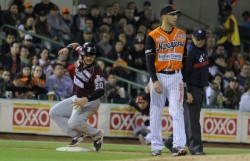 Naranjeros empata la serie a Tomateros