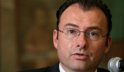Invitar a Trump a México, ayudará a redefinir relación con EU: Videgaray