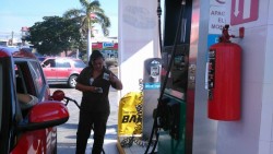 Disminuye la venta de gasolina premium