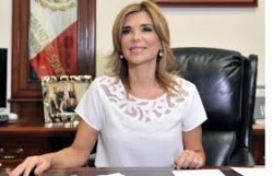 Entrega Gobernadora iniciativa para reducir financiamiento a partidos políticos