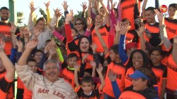 Beneficia a paralímpicos con uniformes
