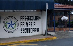 Siguen graves tres heridos del tiroteo en una escuela de Monterrey