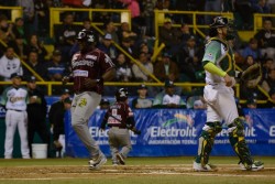 Tomateros apalea 9-2 a Cañeros y van al séptimo juego
