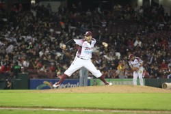Oliver Pérez será refuerzo de Cañeros de Los Mochis