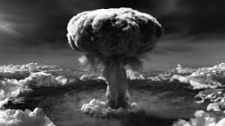 Revelan fotos de Hiroshima; la explosión de la bomba nuclear