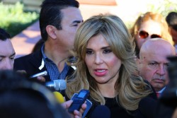 No estamos dispuestos a pagar algún muro: Claudia Pavlovich
