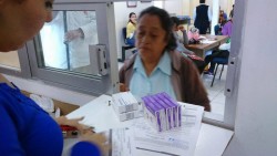 Surten farmacia del centro de salud