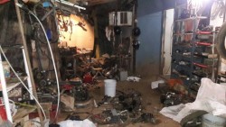 Encuentran en vivienda de Invasión San Antonio, carros robados, armas y droga
